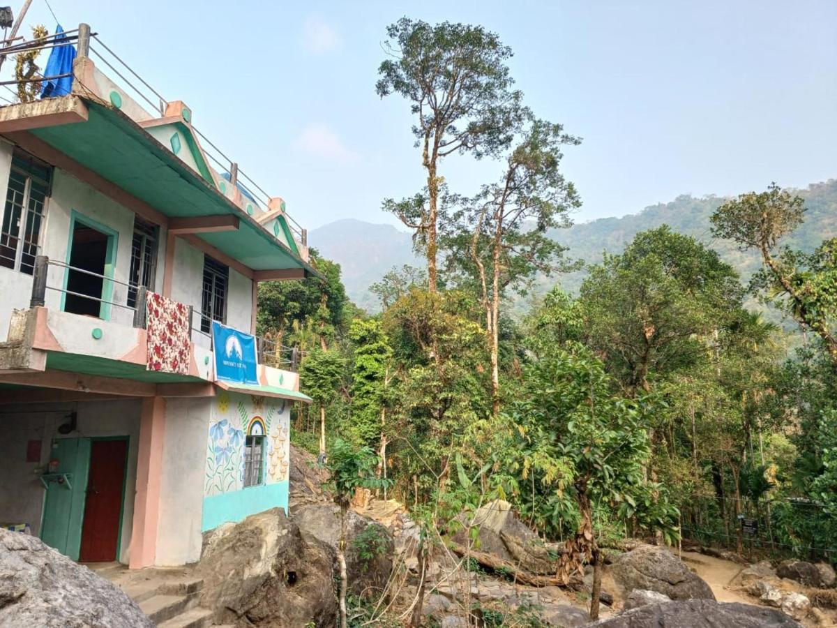 Odyssey Stays Nongriat - 3Kms Trek From Main Road Cherrapunji Exteriör bild